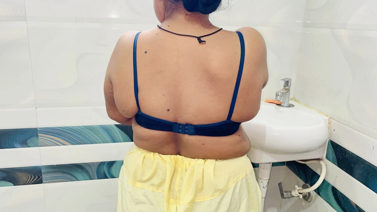 Aunty💋Kiss With Xxx Hot Video