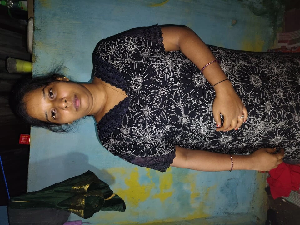 Devar ne bhabhi ko akela pakar bhabhi ki mast chudai ki or gand me land dalne ki kosis kiya