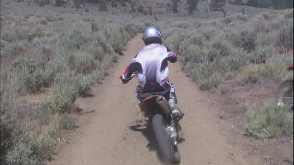 Horny Milf Hooks a Hung Fisherman’s Throbbing Rod