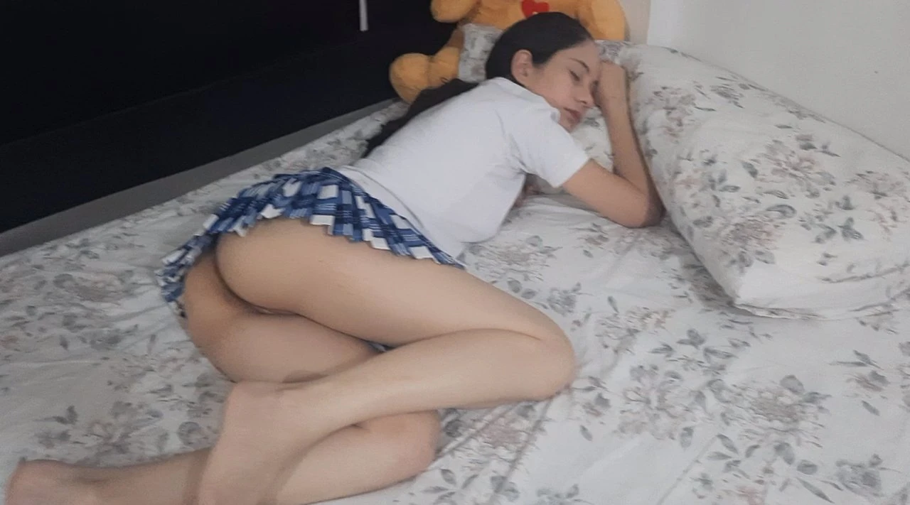 I fuck my schoolgirl stepdaughter with big tits