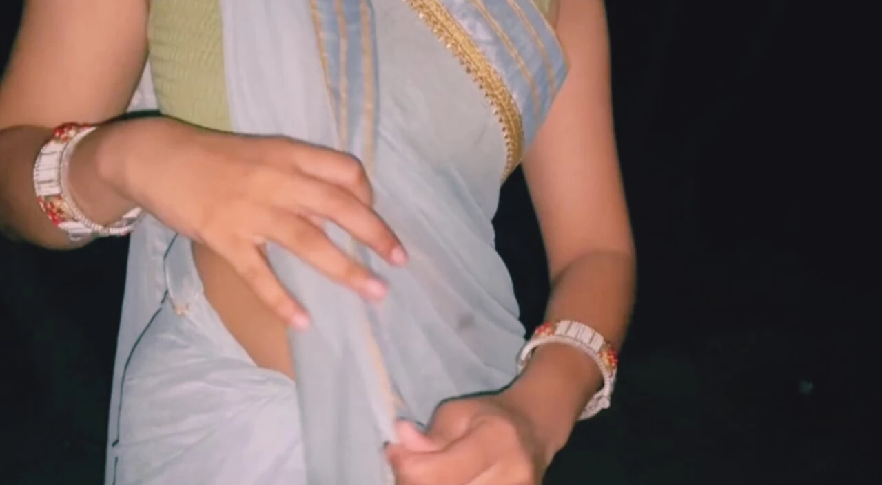 Indian village hot school desi girl fucked in the forest viral MMS 18+