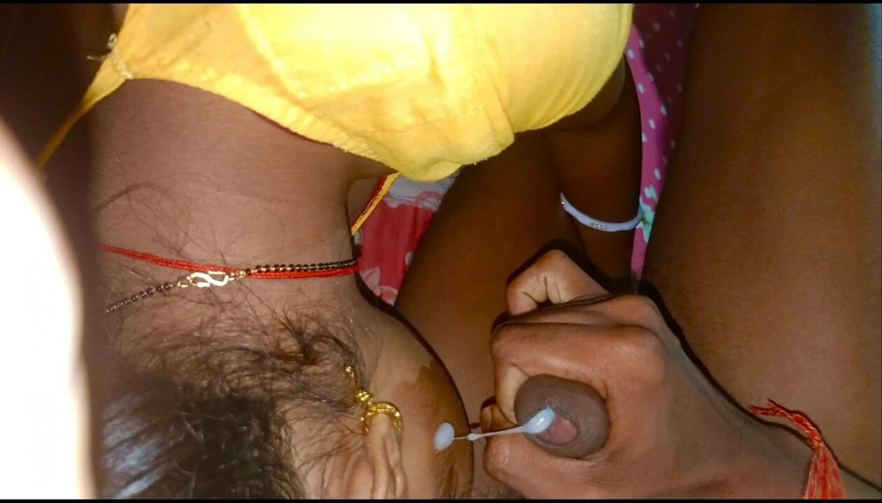 Seeing his step sister naked in the bedroom, he took out his penis in his mouth and fucked him hard in the bedroom at night