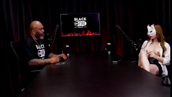 Seu primeiro atendimento foi em uma festa, quer terminar a faculdade, as meninas ficam por dinheiro, e o vazio por dentro… – Victoria Rubro (WATCH ON: SHEER/RED)