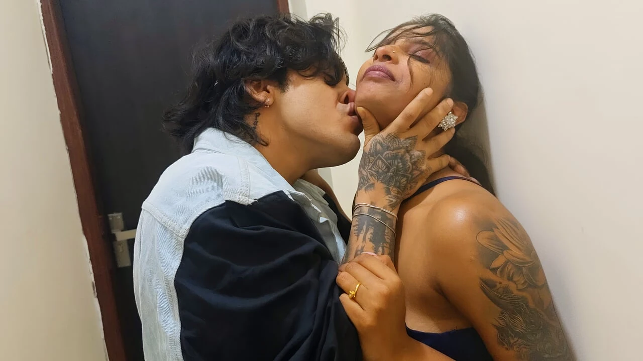 Step Brother and  Step Sister Hardcore Exotic Sex with honey in there House (Tejashwini and Ronny)