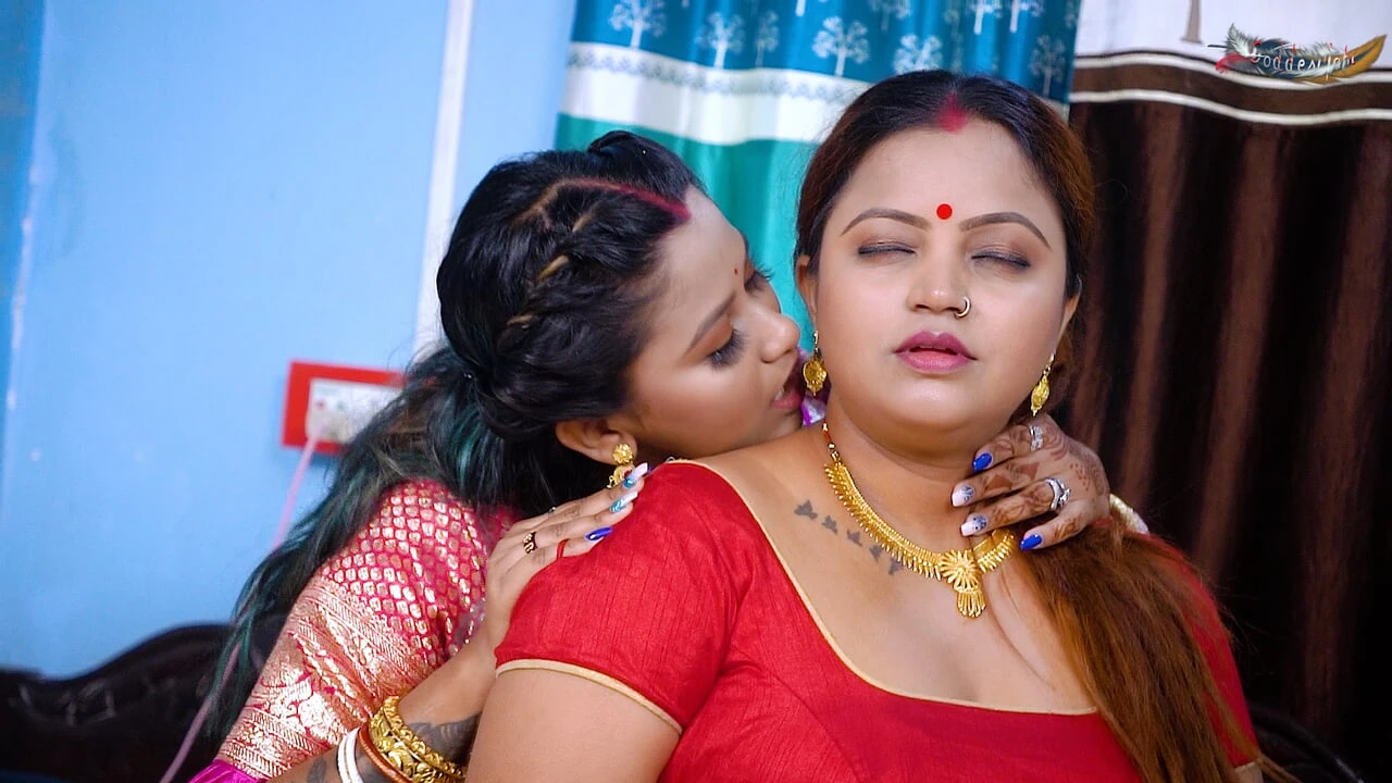 TWO DESI MALLU LOCAL BHABHI HARDCORE FUCK  WITH DELIVERY BOY WHEN THEY WERE ALONE AT HOME FULL MOVIE