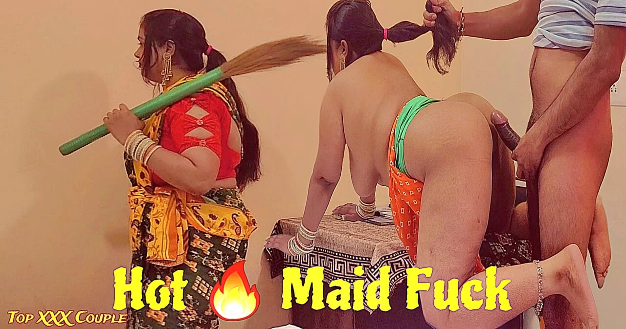 Hot maid enjoyful quick fuck with owner.