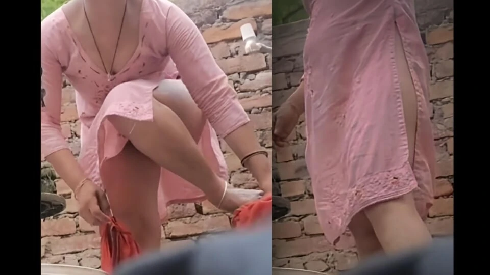 Hot MMS Hot,Video Becomes Viral While Taking a Bath, Bhabhi’s Hot Sexy Video Hot Sexy Boobs Boobs