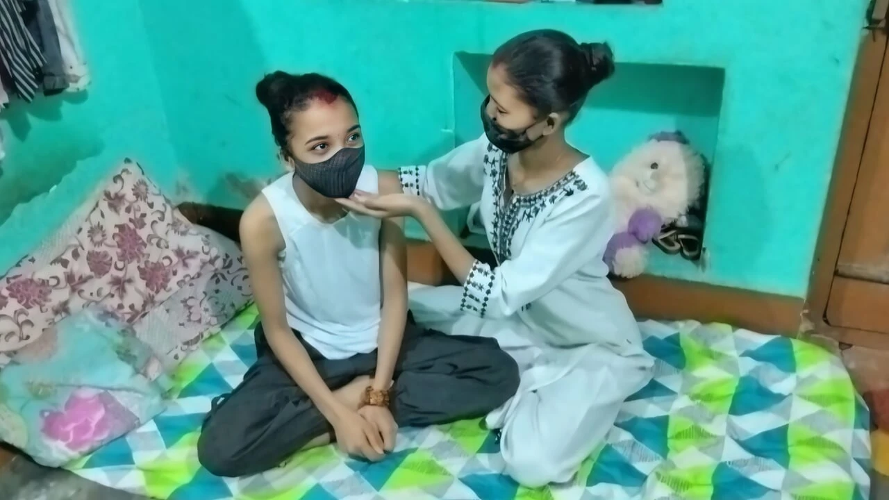 Nanad Bhabhi with Boyfriend BBC Threesome Sex video, Indian stepsister and sister-in-law fuck by boyfriend XXX video