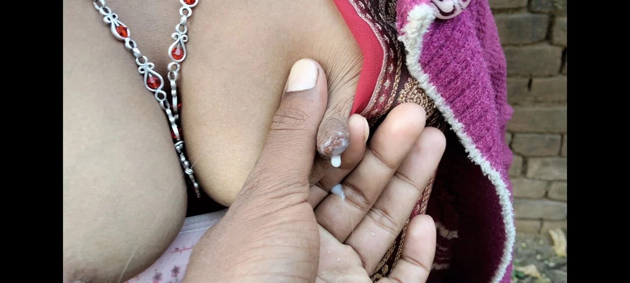 Outdoor indian desi xxx video, Hot indian village girl xxx video