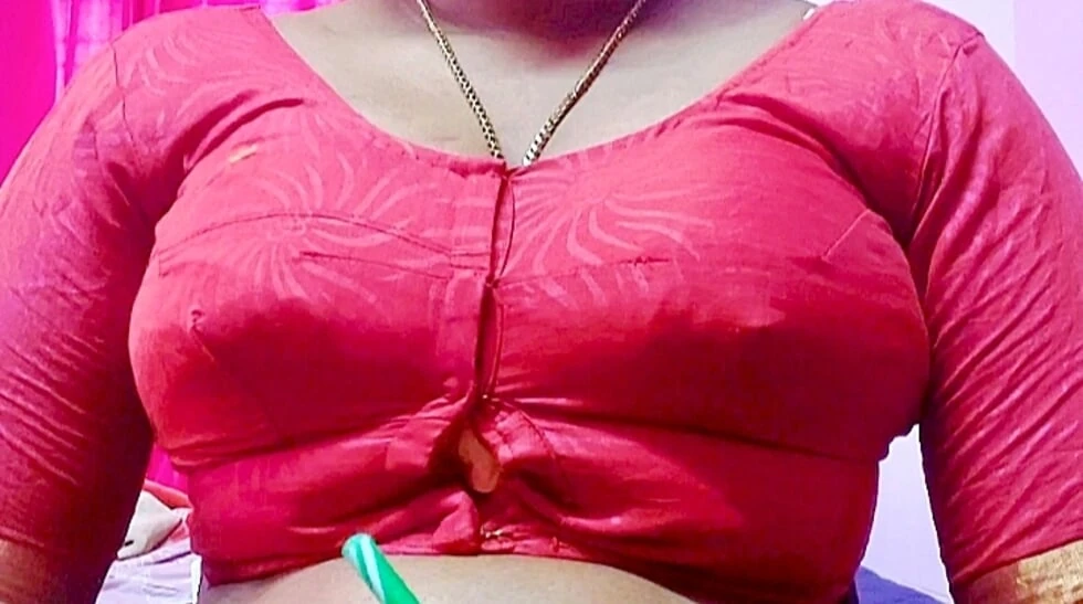 Red Chilli Hot Desi MILF Sex with Indian Boy