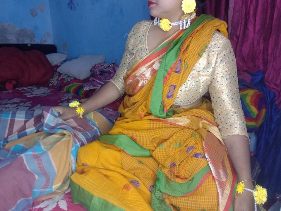 Bangladeshi Horny wife with husband exclusives Sex in Bengali wife fucking Wedding anniversary enjoy Hardcore and Doggystyle