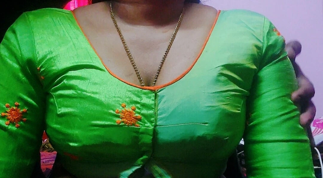 Hot and juicy desi Indian woman cheating with married boy