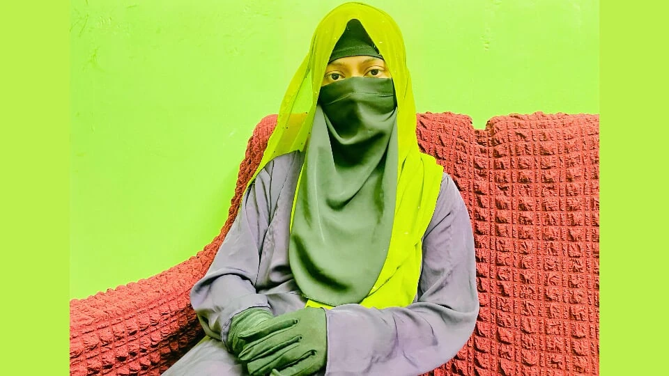 stepUncle what are you doing , I am like your stepdaughter