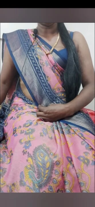 Tamil sheela amma role play, full dirty talk and amma paiyan podura dream talk, vegetable show